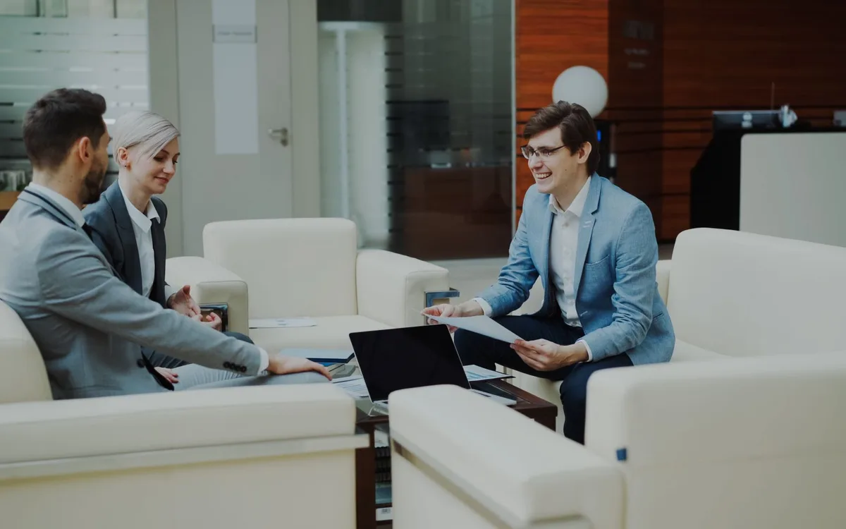 Czy bank musi zgodzić się na cofnięcie pozwu?